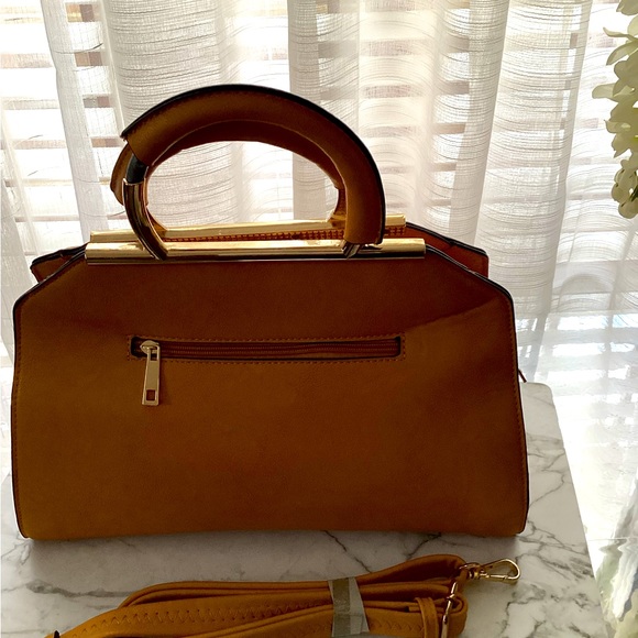 Ruby Bag - Picture 2 of 2